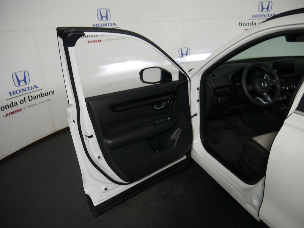 used 2025 Honda CR-V Hybrid car, priced at $39,495