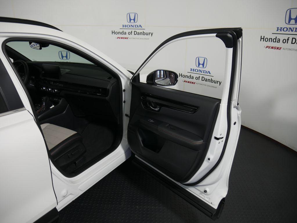 used 2025 Honda CR-V Hybrid car, priced at $39,495