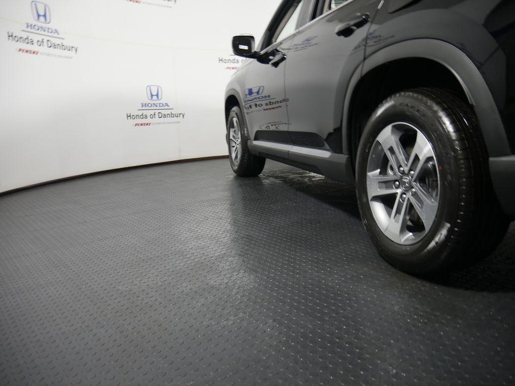new 2025 Honda Pilot car, priced at $47,825