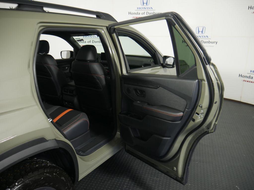 new 2026 Honda Passport car, priced at $54,400