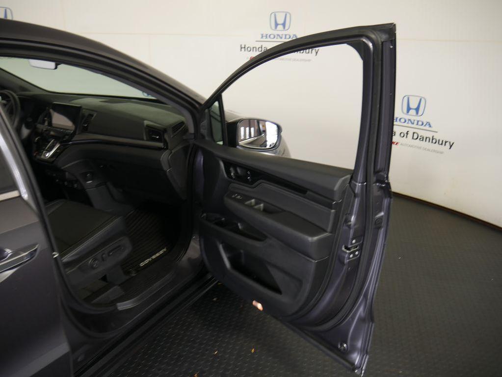 used 2021 Honda Odyssey car, priced at $26,995