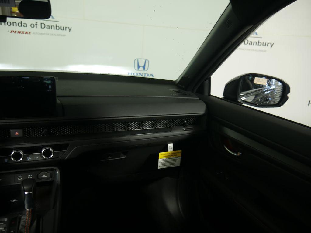 new 2026 Honda CR-V Hybrid car, priced at $40,250