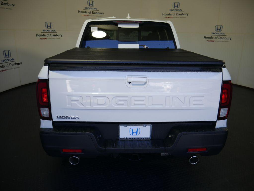 new 2025 Honda Ridgeline car, priced at $44,885