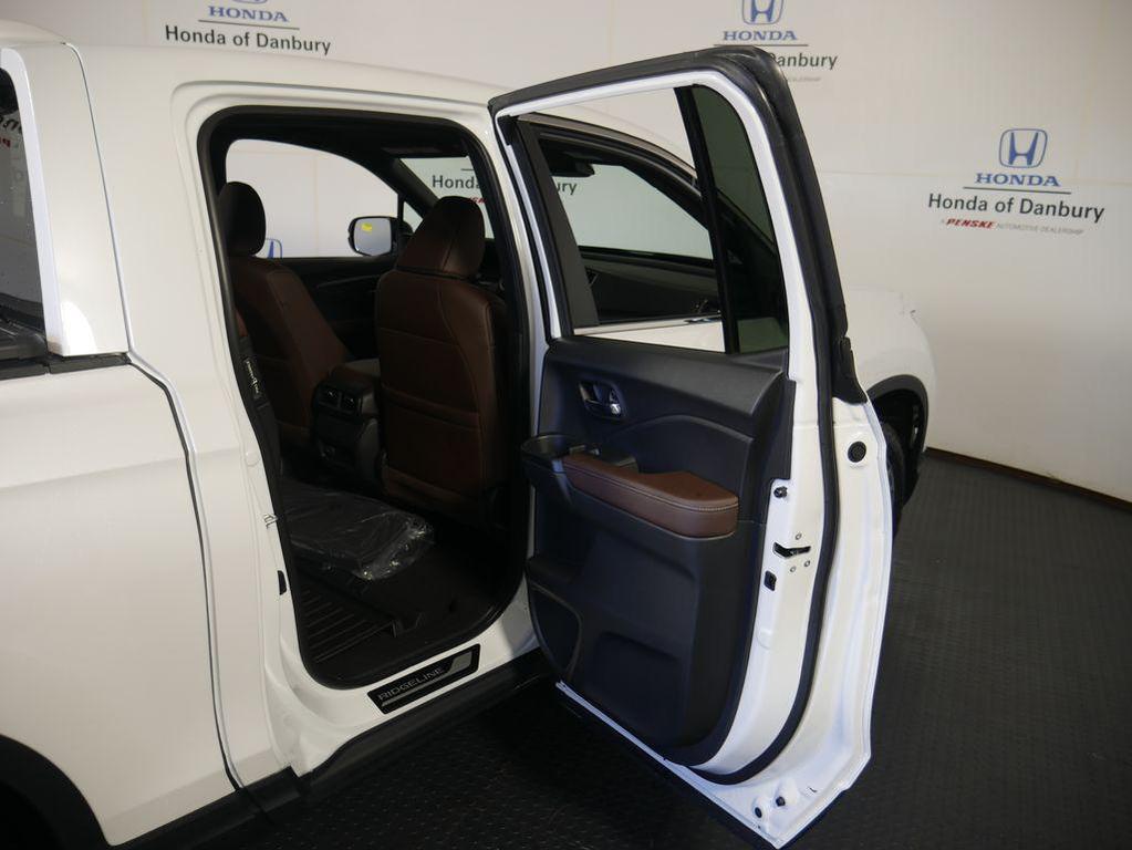 new 2025 Honda Ridgeline car, priced at $44,885