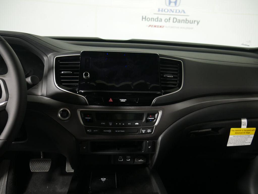 new 2025 Honda Ridgeline car, priced at $44,885