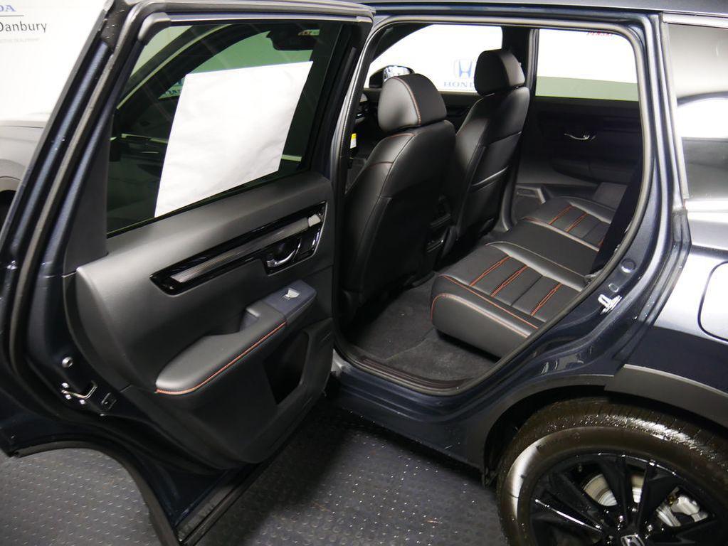 new 2026 Honda CR-V Hybrid car, priced at $43,700