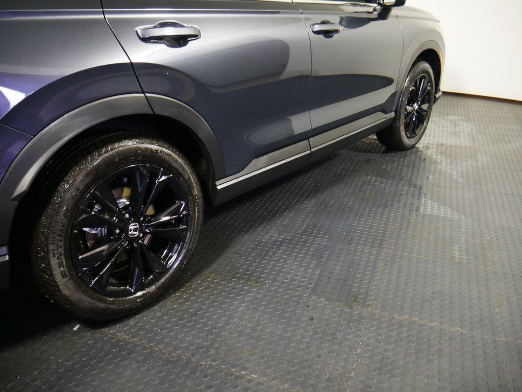 new 2026 Honda CR-V Hybrid car, priced at $43,700