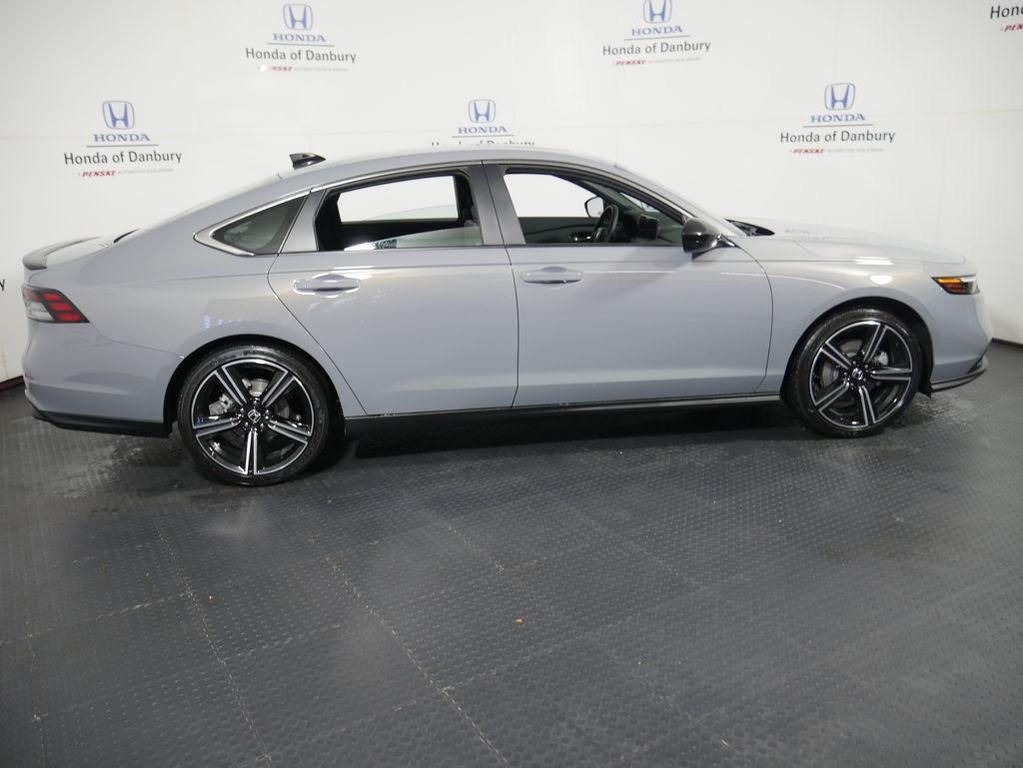 new 2025 Honda Accord Hybrid car, priced at $35,305