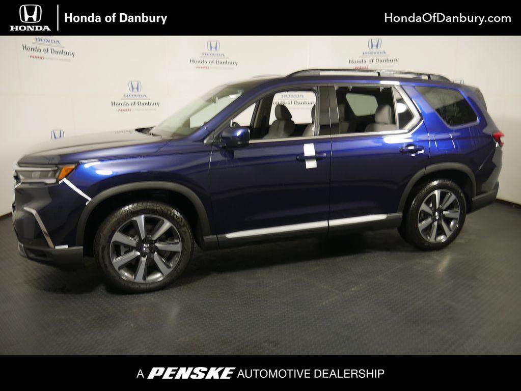 new 2025 Honda Pilot car, priced at $51,825