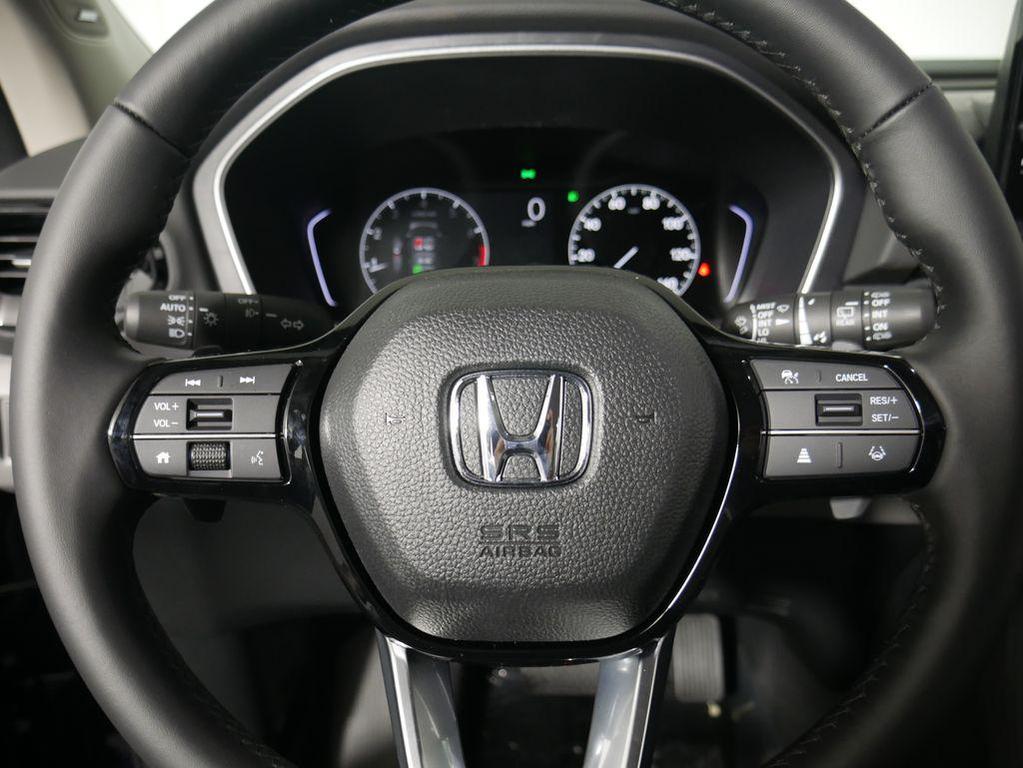 new 2025 Honda Pilot car, priced at $51,825