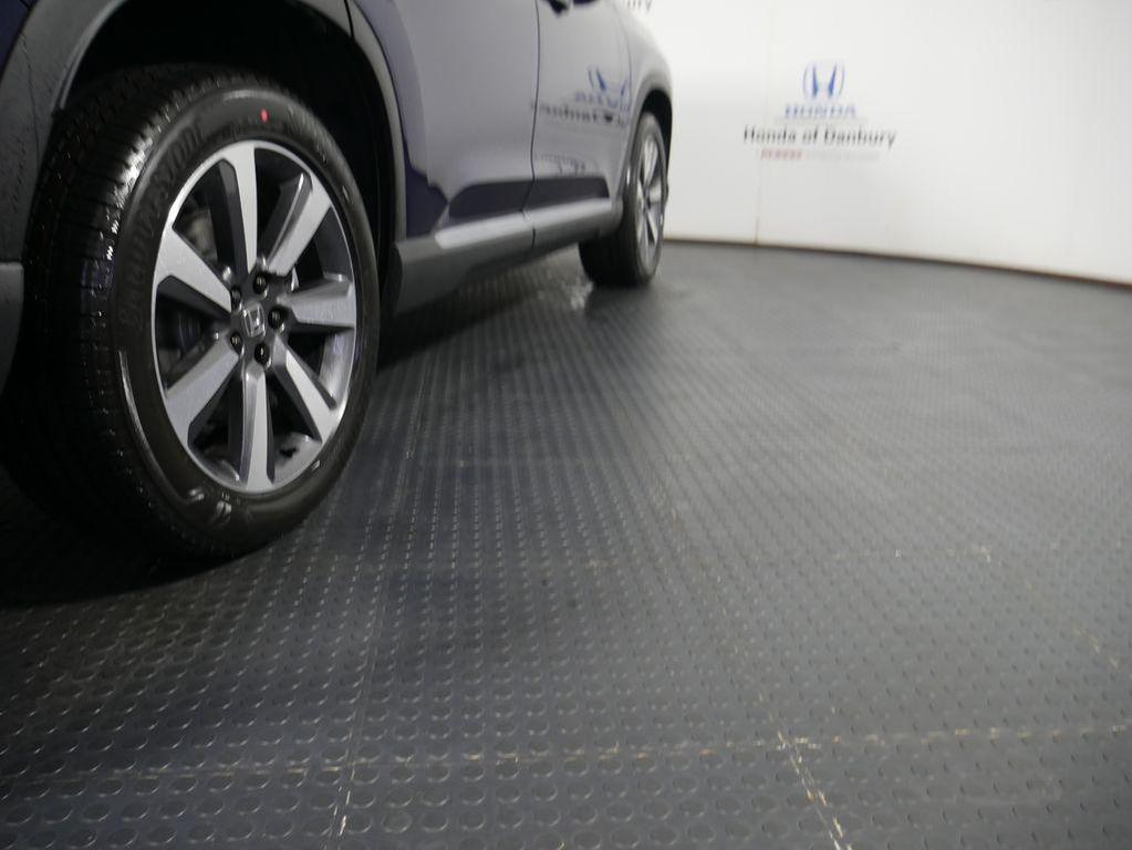new 2025 Honda Pilot car, priced at $51,825