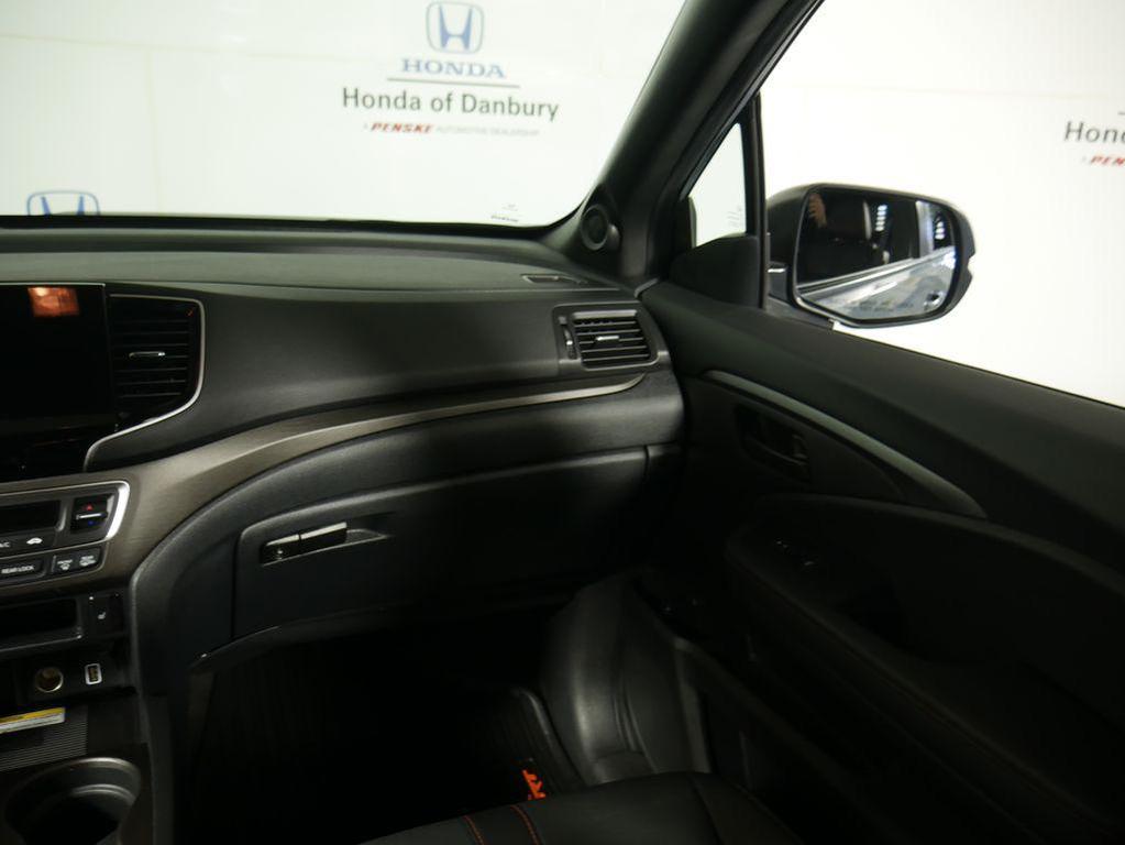 used 2022 Honda Pilot car, priced at $31,495