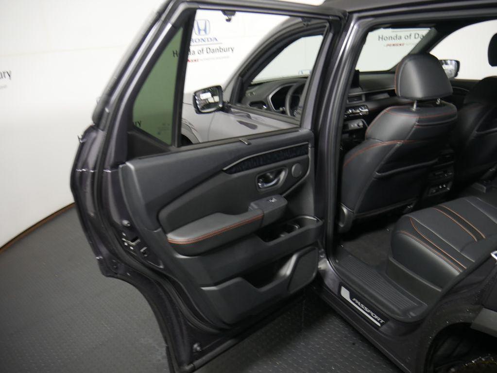 new 2026 Honda Passport car, priced at $55,655