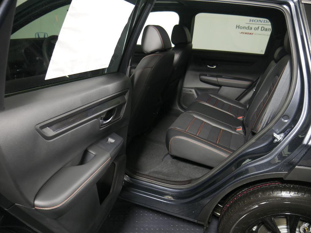 new 2026 Honda CR-V Hybrid car, priced at $41,675