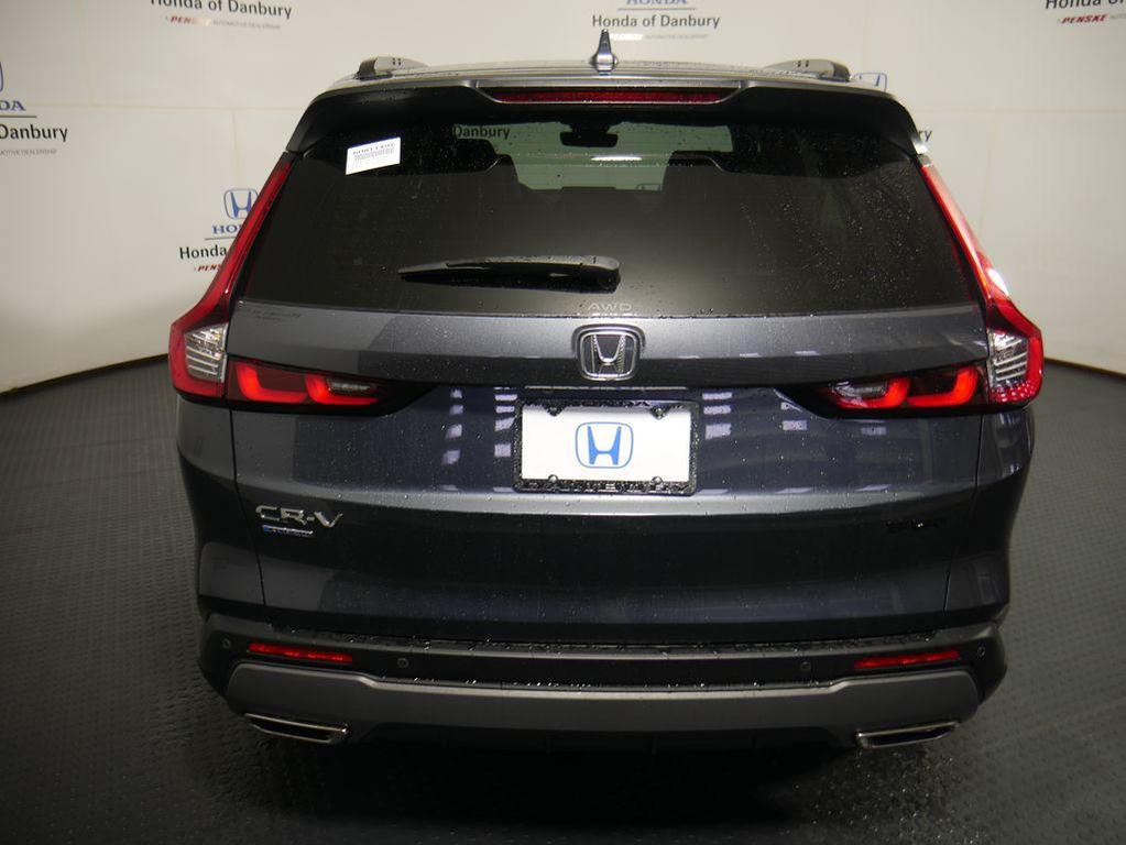 new 2026 Honda CR-V Hybrid car, priced at $41,675