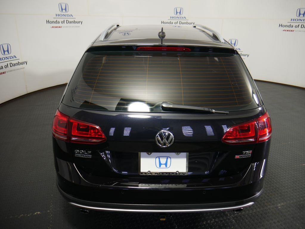 used 2017 Volkswagen Golf Alltrack car, priced at $12,995