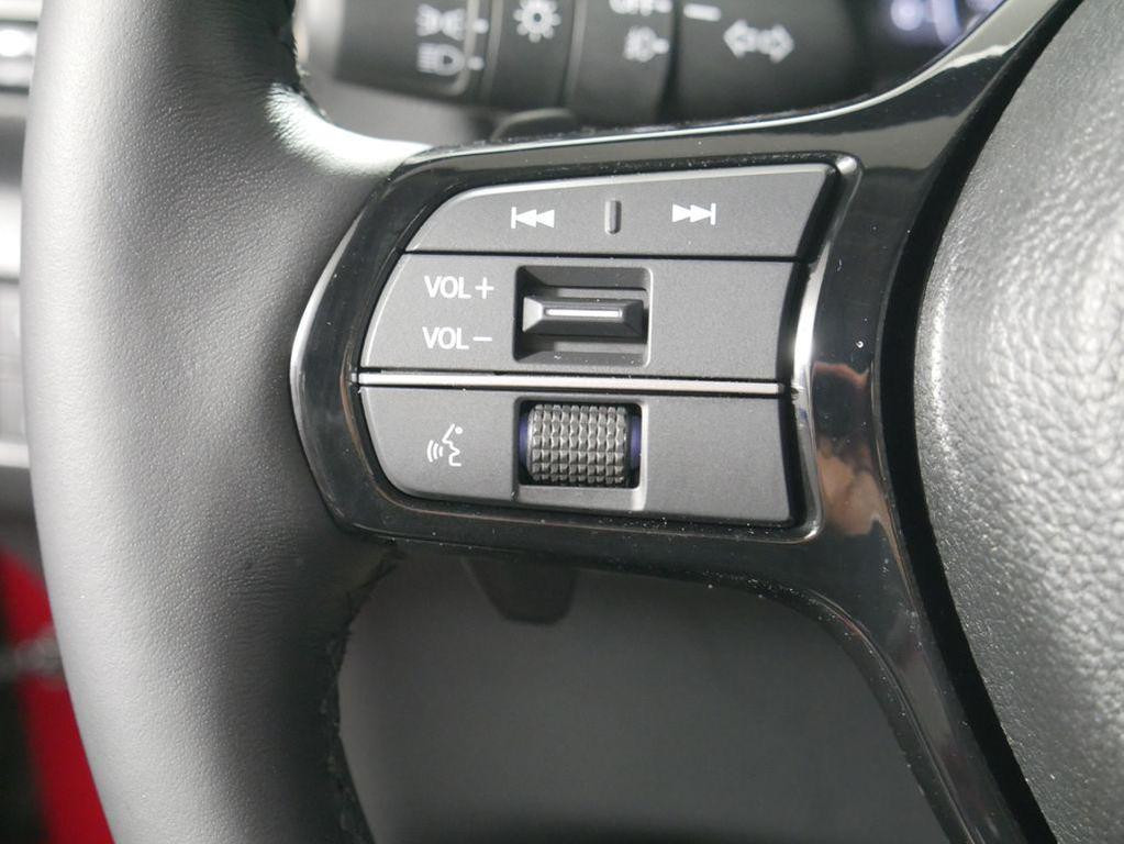 used 2025 Honda Pilot car, priced at $46,995