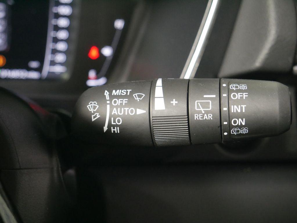 used 2025 Honda Pilot car, priced at $46,995