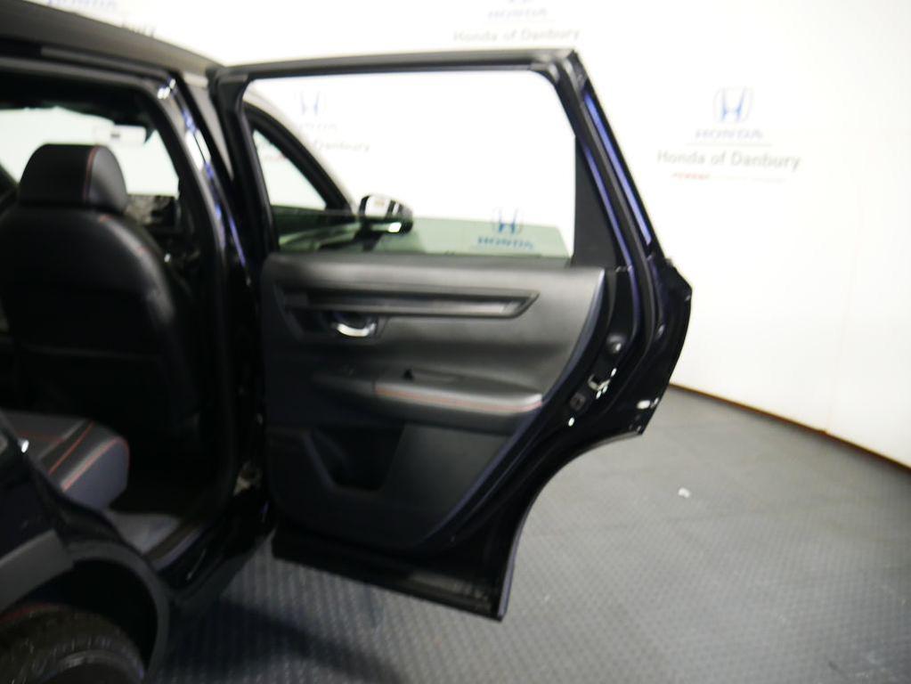 new 2026 Honda CR-V Hybrid car, priced at $41,675