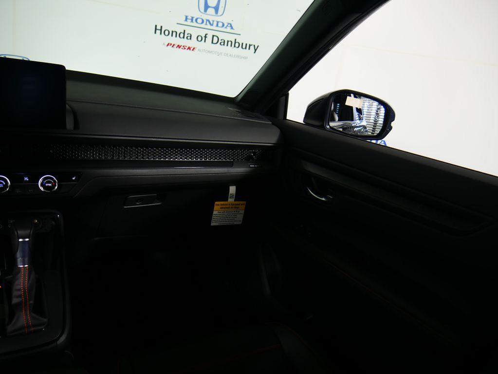 new 2026 Honda CR-V Hybrid car, priced at $41,675