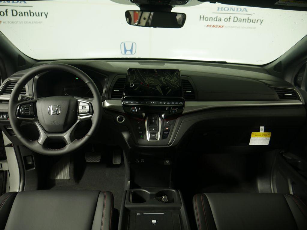 new 2026 Honda Odyssey car, priced at $46,210