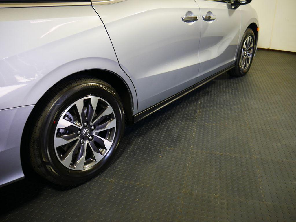 new 2026 Honda Odyssey car, priced at $44,290