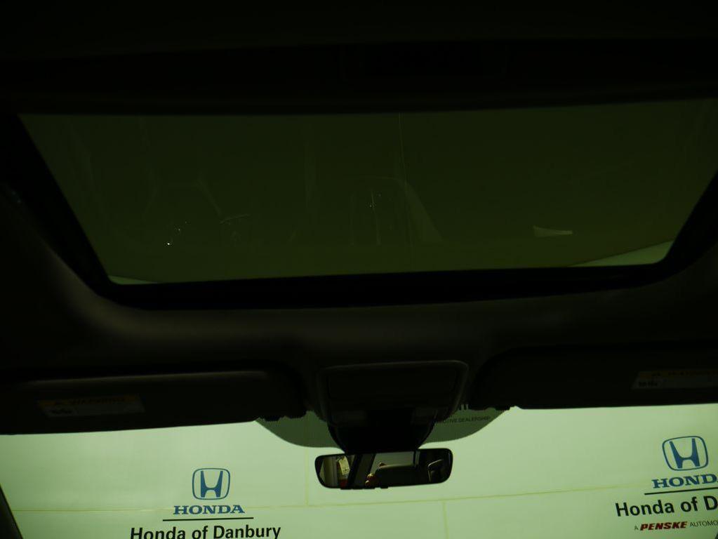 new 2026 Honda Odyssey car, priced at $44,290