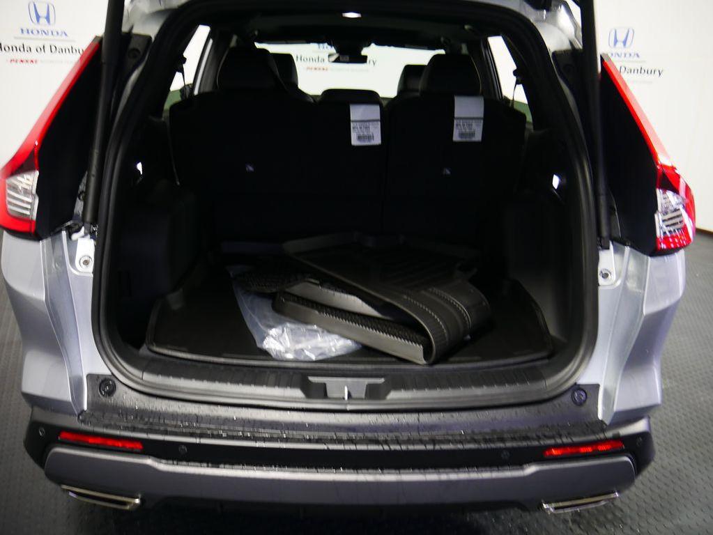 new 2026 Honda CR-V Hybrid car, priced at $41,675