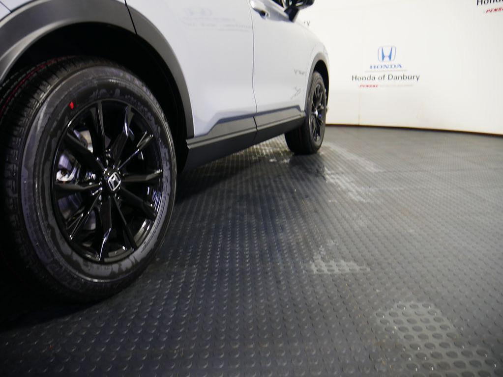 new 2026 Honda CR-V Hybrid car, priced at $41,675