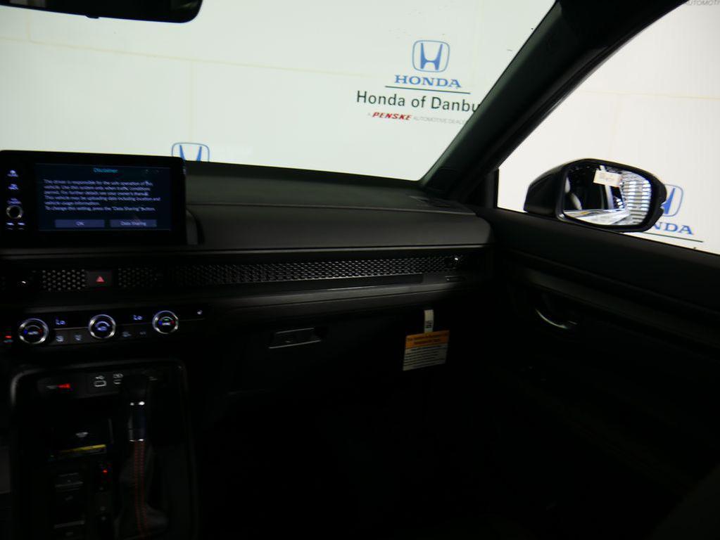 new 2026 Honda CR-V Hybrid car, priced at $41,675