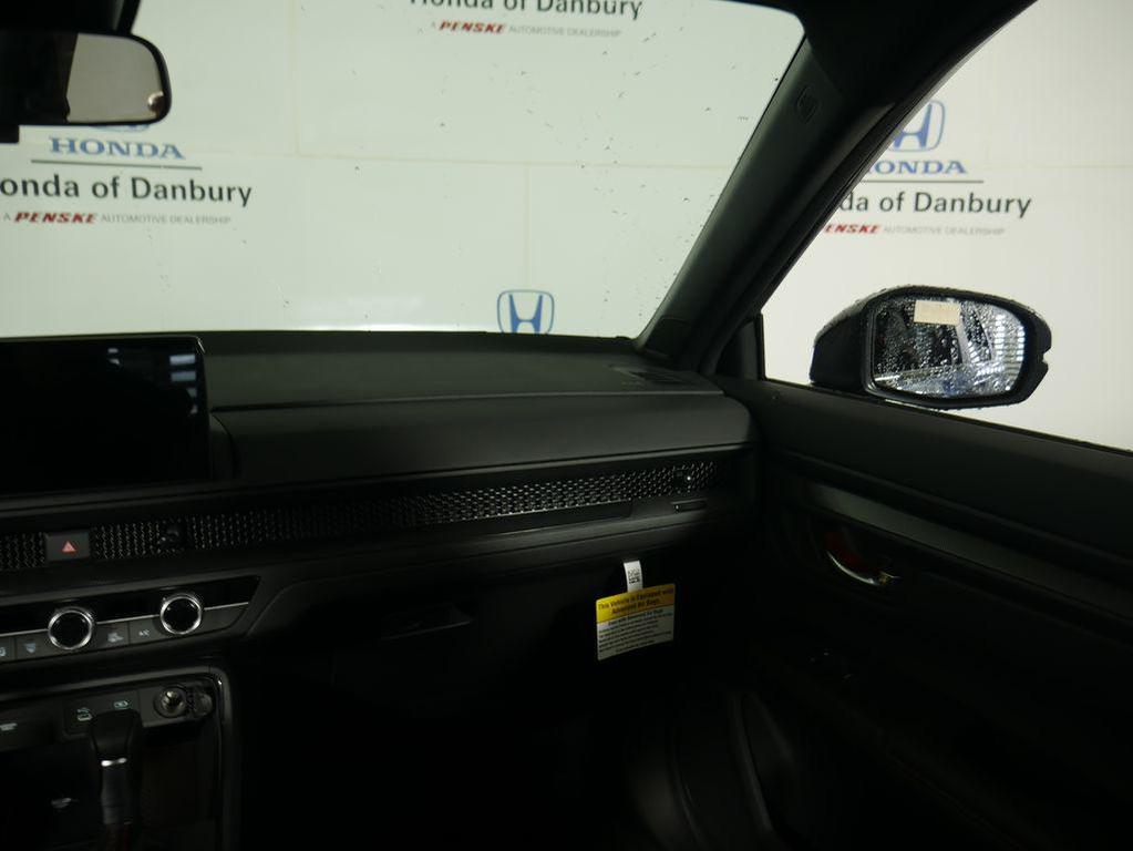 new 2026 Honda CR-V Hybrid car, priced at $40,250