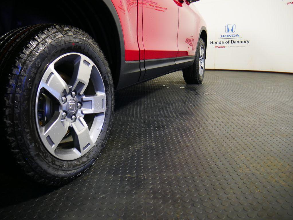 new 2025 Honda Ridgeline car, priced at $44,885