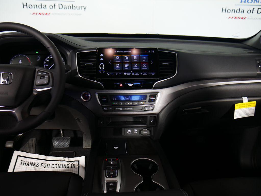 new 2025 Honda Ridgeline car, priced at $44,885