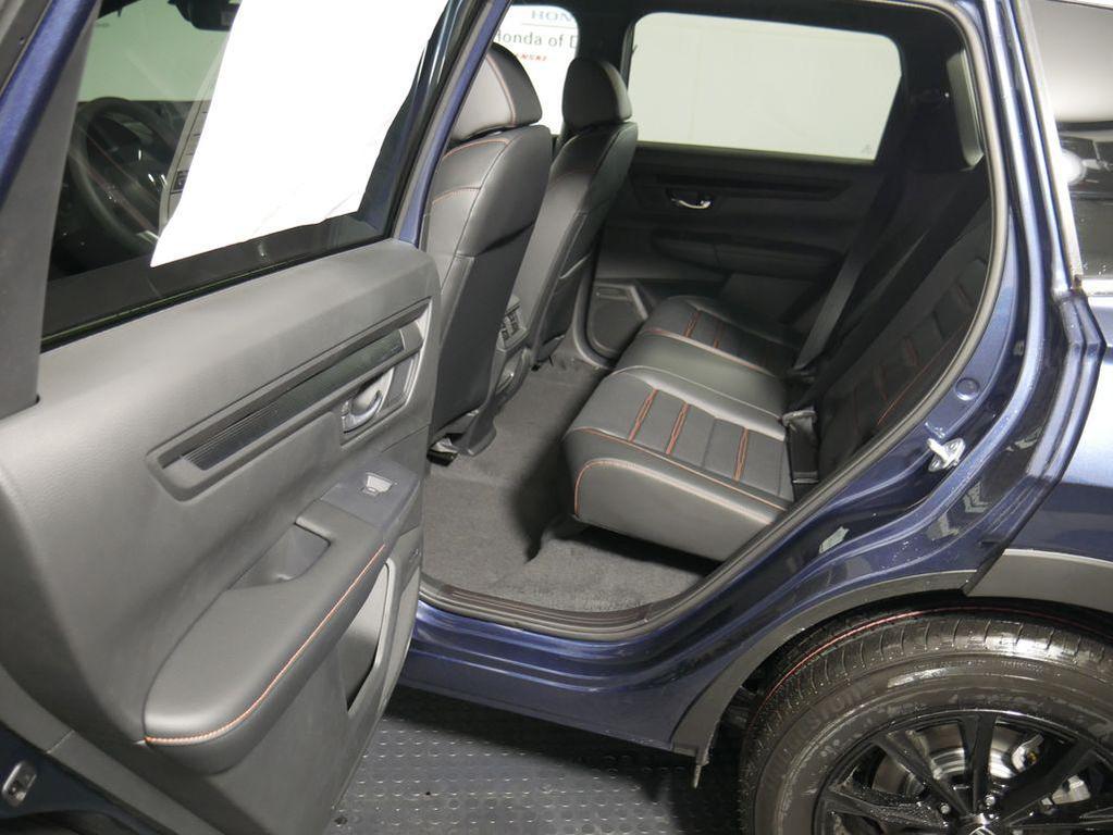 new 2026 Honda CR-V Hybrid car, priced at $41,675