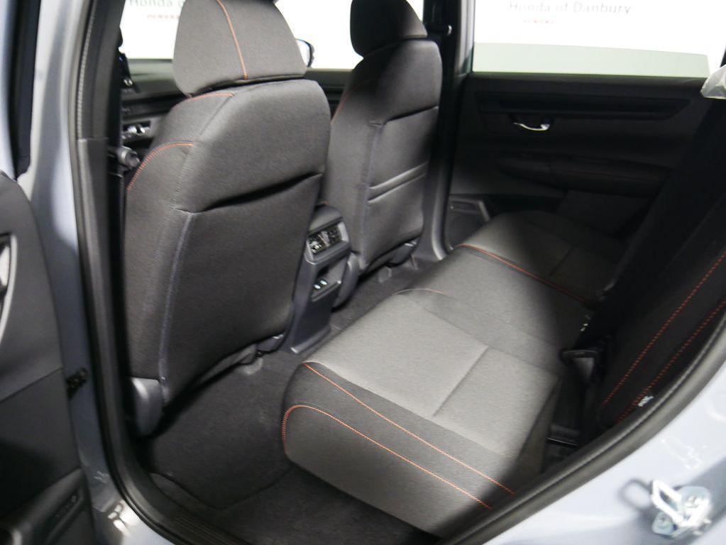 new 2026 Honda CR-V Hybrid car, priced at $39,035