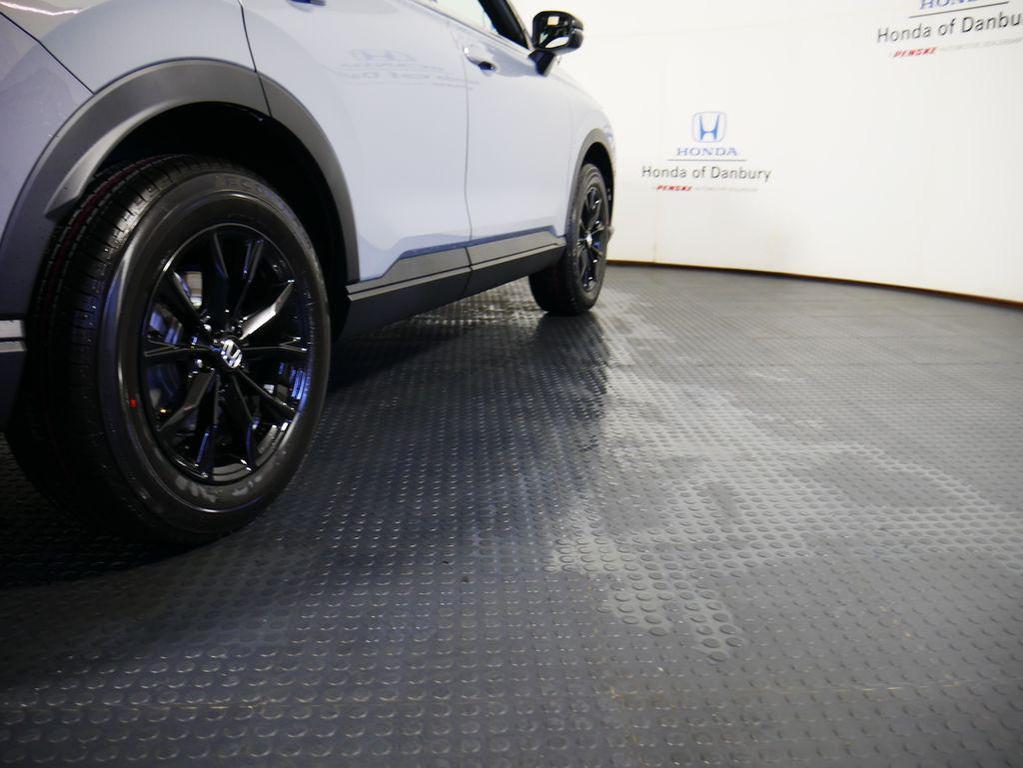 new 2026 Honda CR-V Hybrid car, priced at $39,035