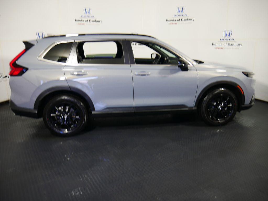 new 2026 Honda CR-V Hybrid car, priced at $39,035