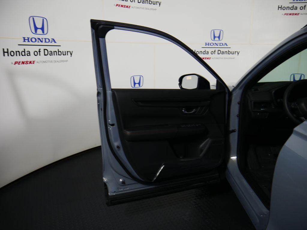 new 2026 Honda CR-V Hybrid car, priced at $39,035