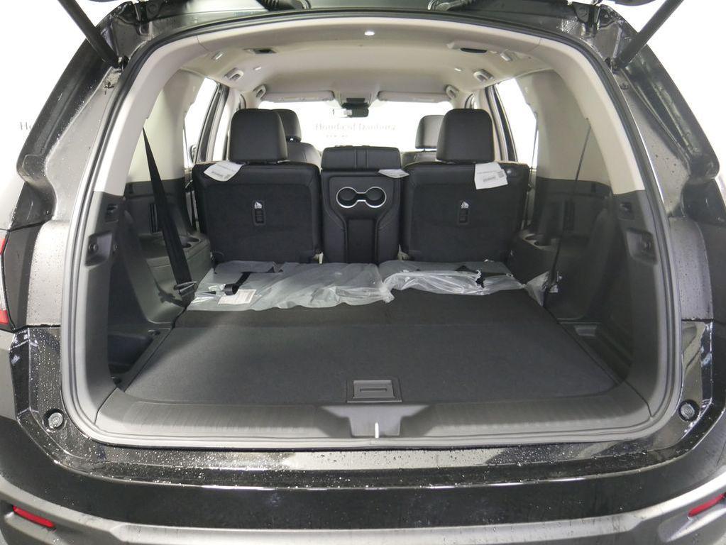 new 2025 Honda Pilot car, priced at $47,825