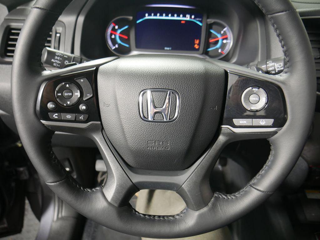 used 2022 Honda Pilot car, priced at $32,495