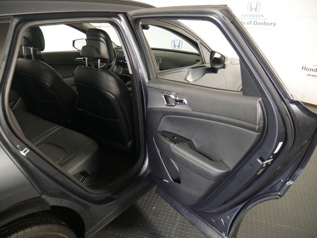 used 2024 Kia Sportage Hybrid car, priced at $33,995