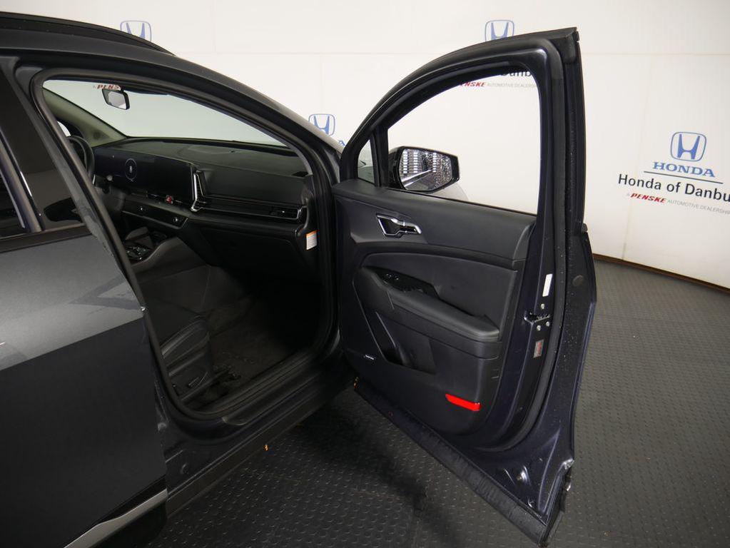 used 2024 Kia Sportage Hybrid car, priced at $33,995
