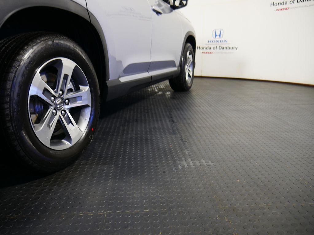new 2025 Honda Pilot car, priced at $47,095
