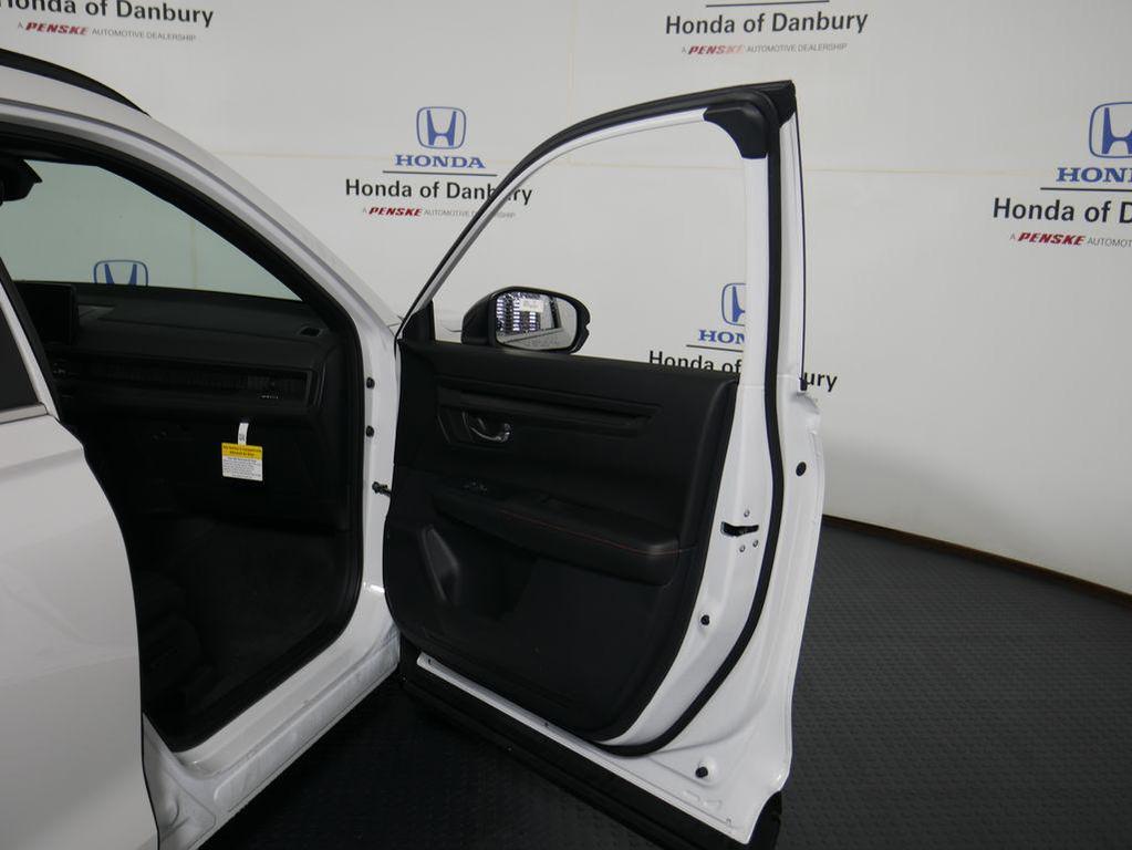 new 2026 Honda CR-V Hybrid car, priced at $42,130