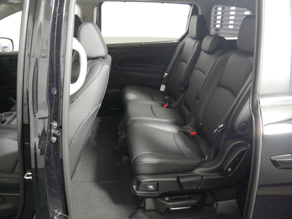 new 2026 Honda Odyssey car, priced at $44,885