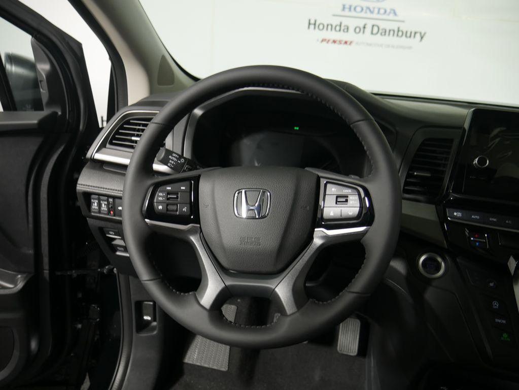 new 2026 Honda Odyssey car, priced at $44,885