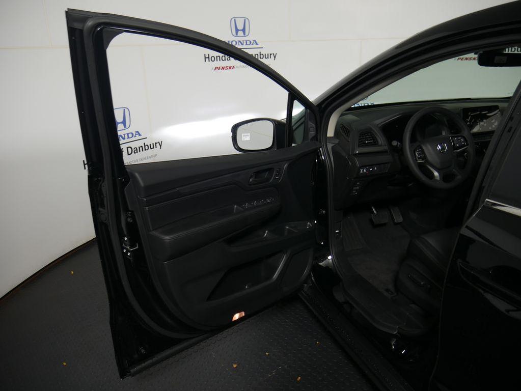 new 2026 Honda Odyssey car, priced at $44,885