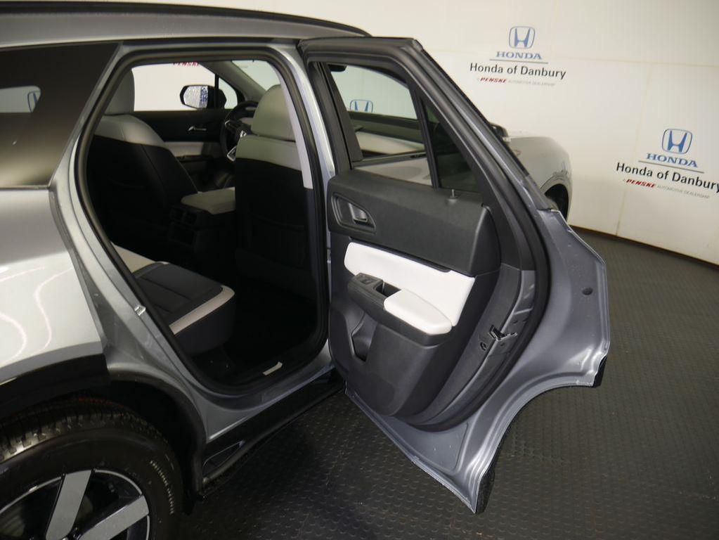 new 2025 Honda Prologue car, priced at $56,195