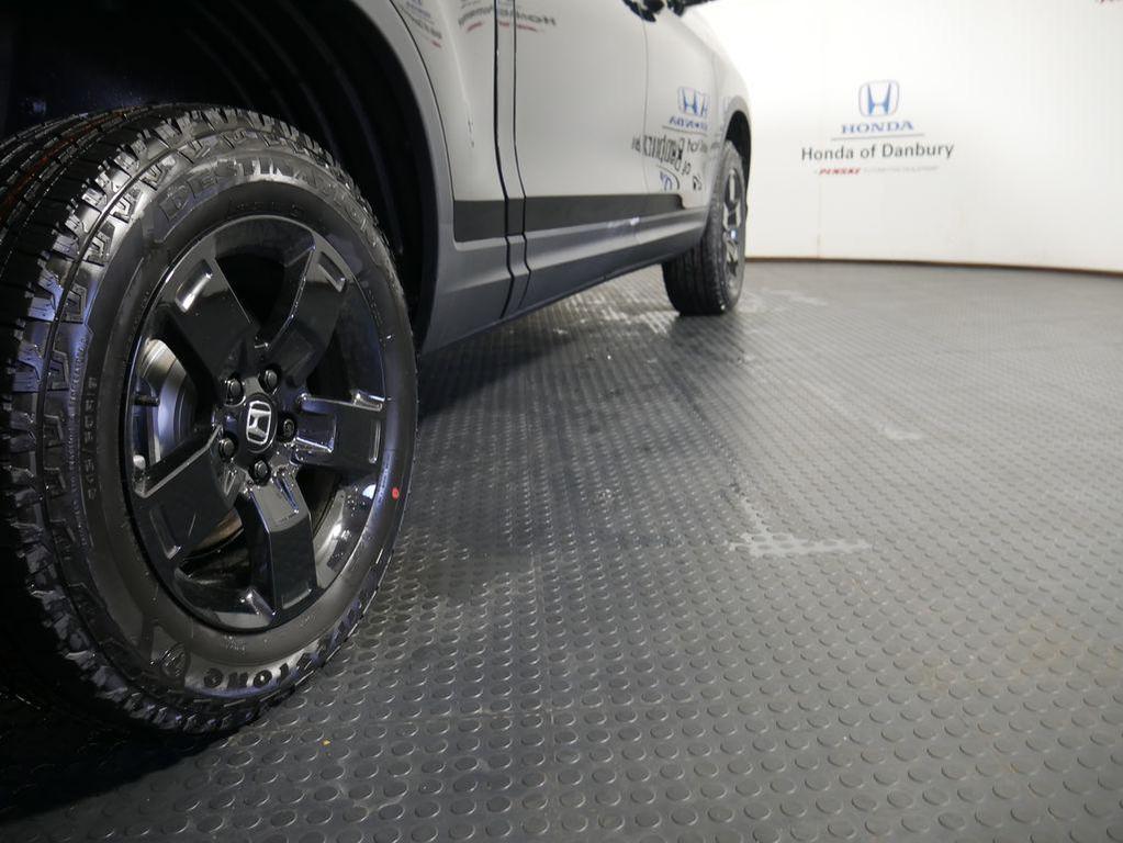 new 2025 Honda Ridgeline car, priced at $48,200