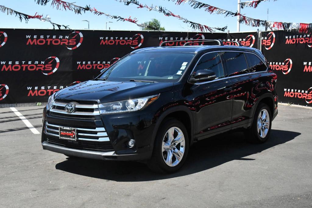 used 2019 Toyota Highlander car, priced at $29,664